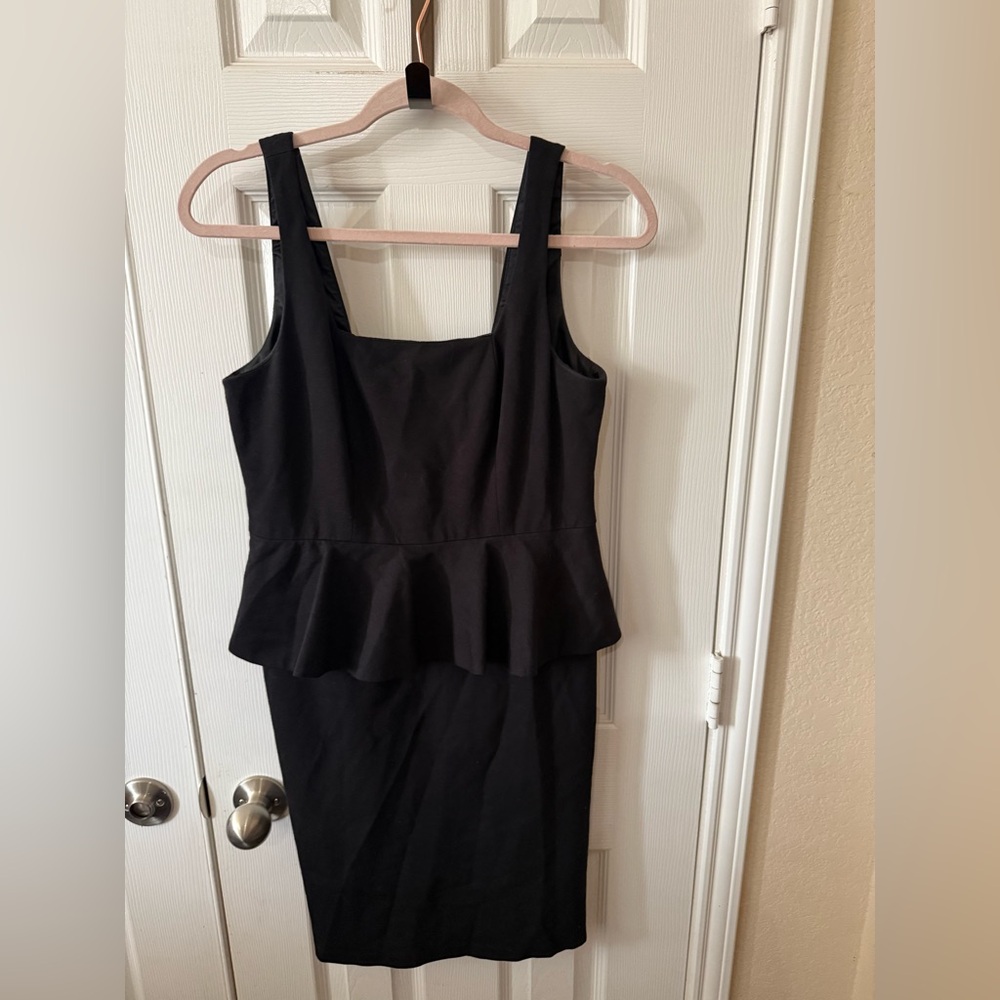 Carmen Marc Valvo Black Peplum Dress Stretch MP